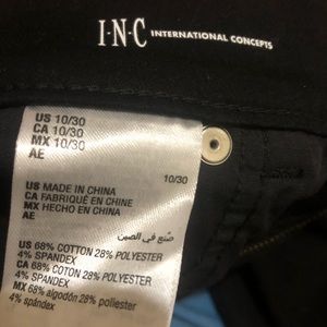 INC Woman’s black skinny jeans NWT size 10